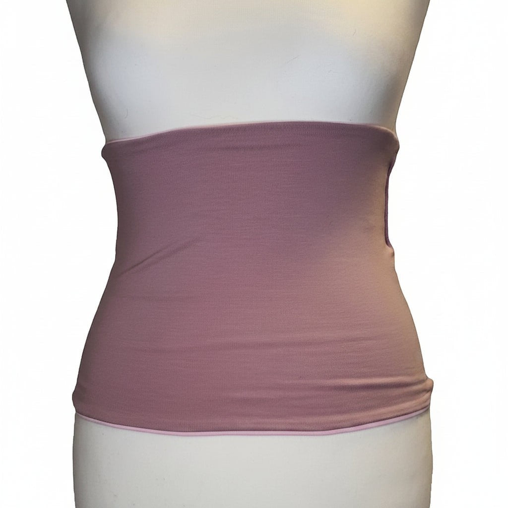 Fly and Fit reversible haramaki in old rose and soft pink, a buttery-soft cotton balletcore waist warmer.
